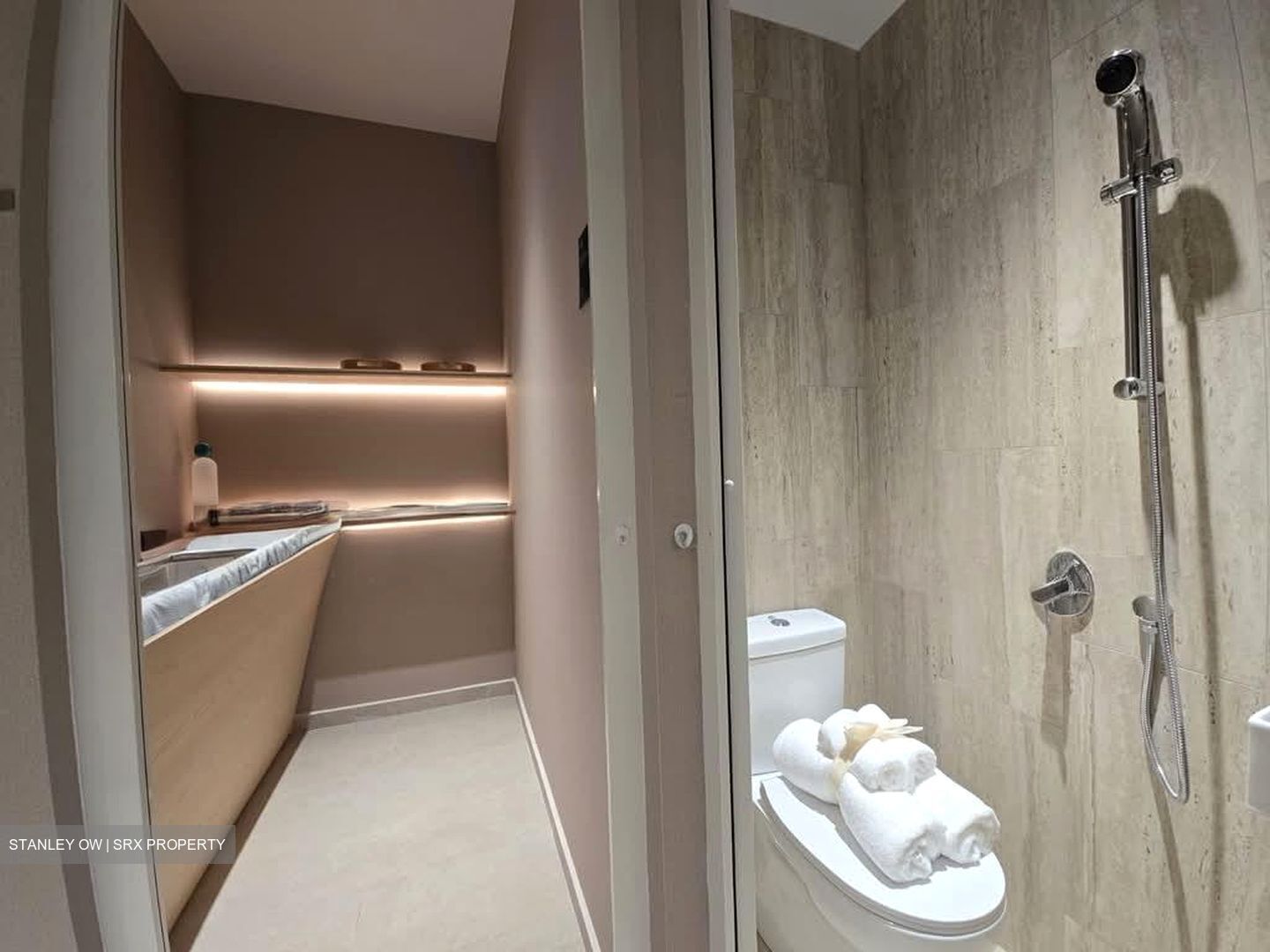 River Modern (D9), Apartment #527440291